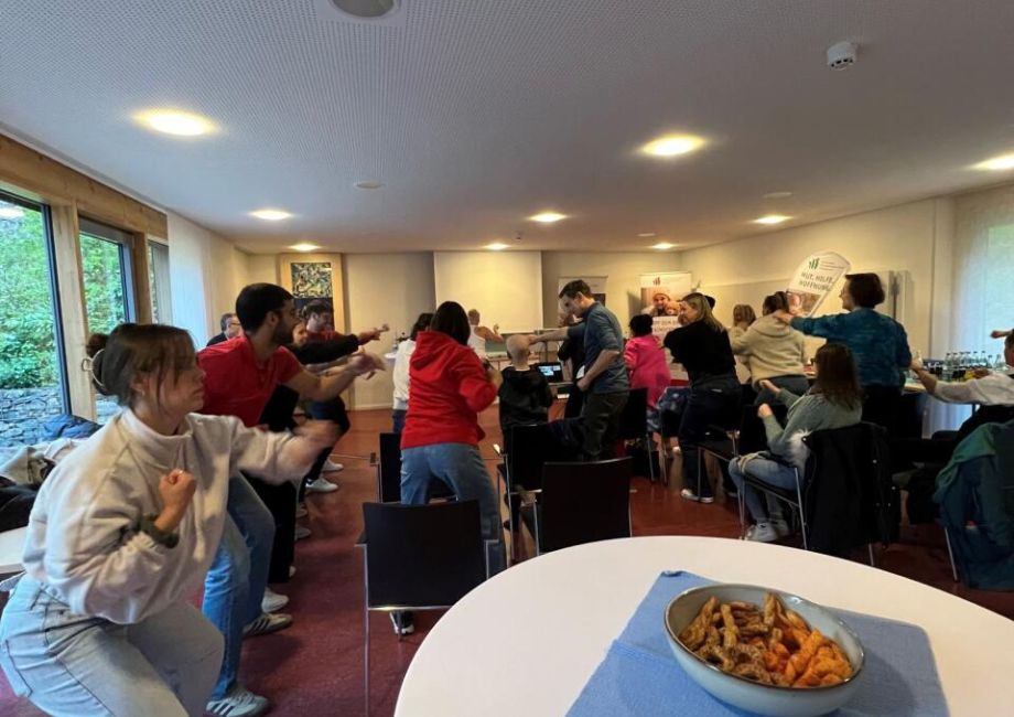 Erfolgreicher „Spotlight“-Vortrag: Sport als Kraftquelle für kleine Heldinnen und Helden